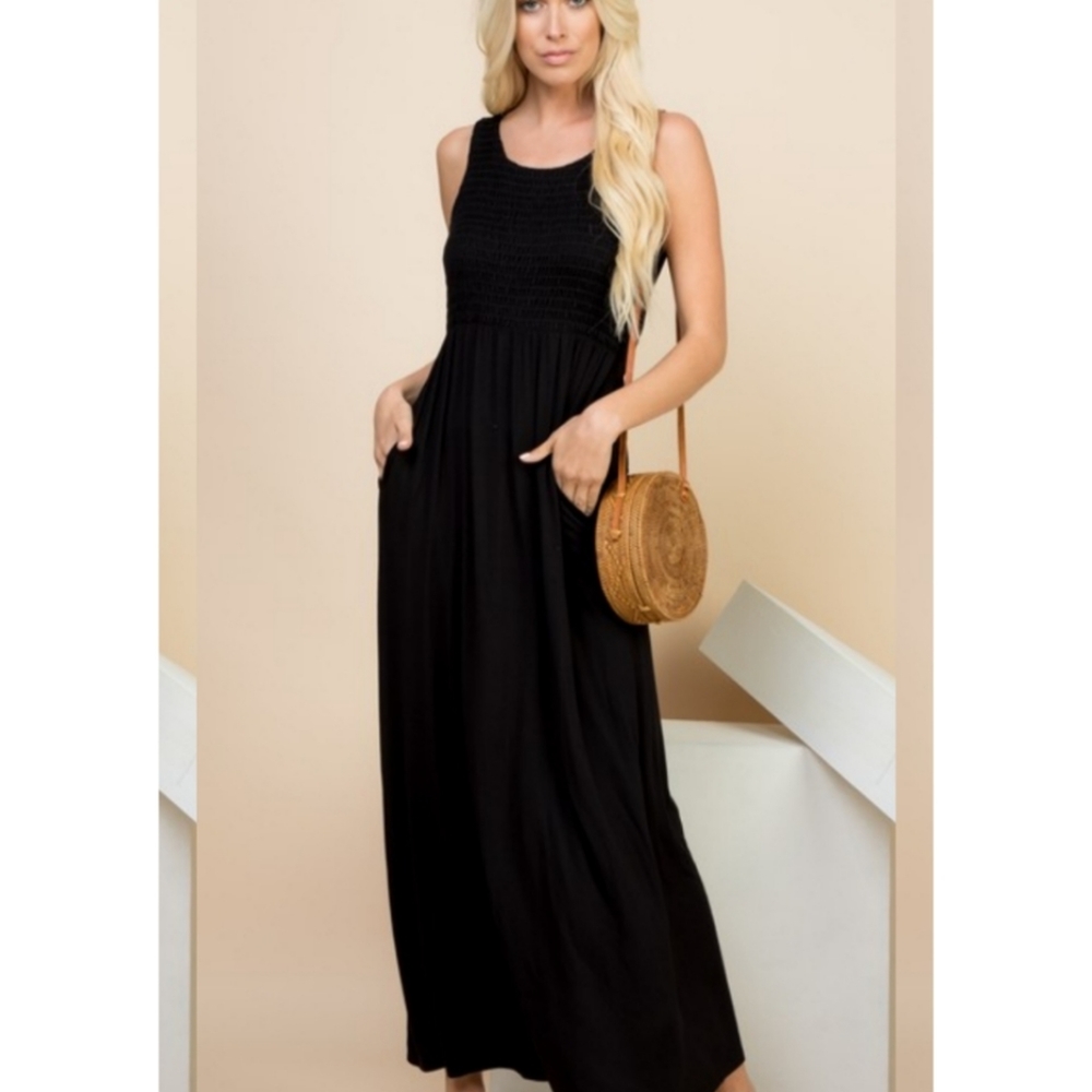 Maisoli Black maxi dress Small